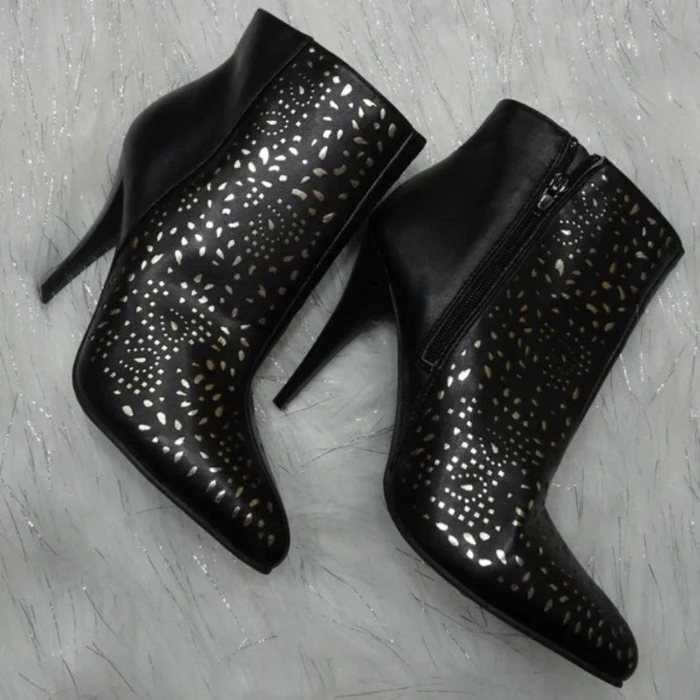 AVON Cloud Walk Laser Cut Fashion Ankle Booties 8